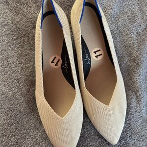 NWT Rothy’s Women's Cream The High Point Box Heels (11)